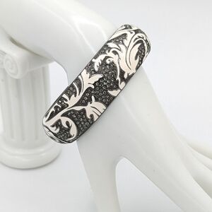 Kenneth Jay Lane Enamel and Crystal Bracelet